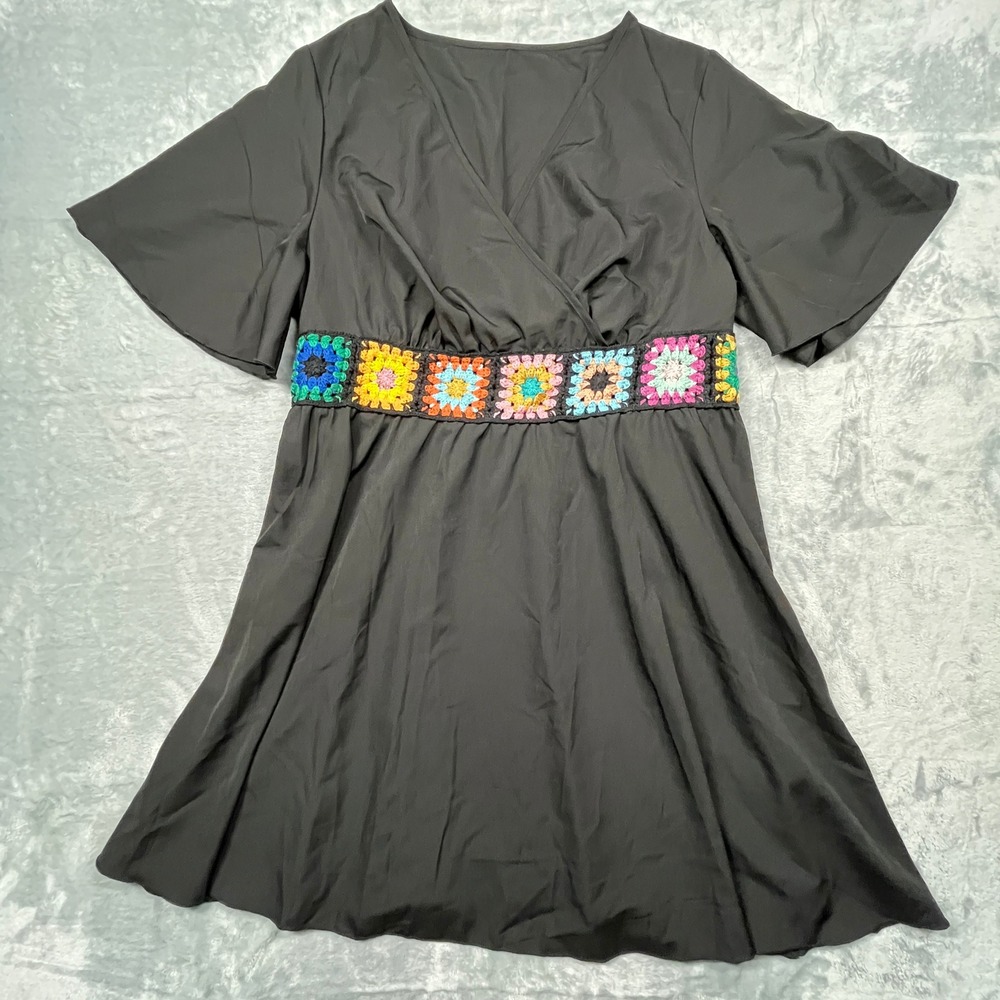 Shein Curve Mini Dress Women 1XL Black Multi Crochet Granny Square Boho Surplice